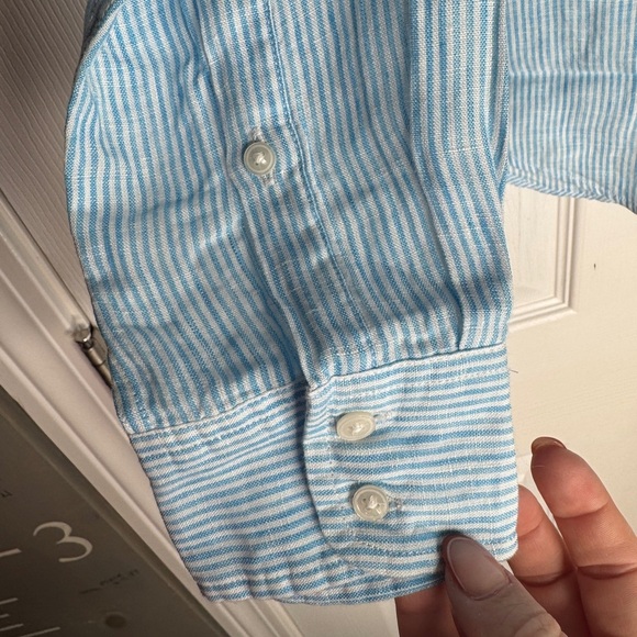 UNTUCKIT NWT Woman’s Sherry Aqua/White 100% Linen Button Down Shirt Size 4 - Picture 6 of 7